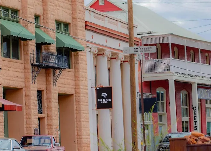 The Signature Queen With Mountain Views Hotel Bisbee